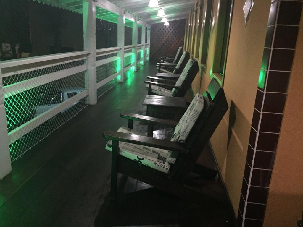 Hb Point Guest house Praia de Boraceia